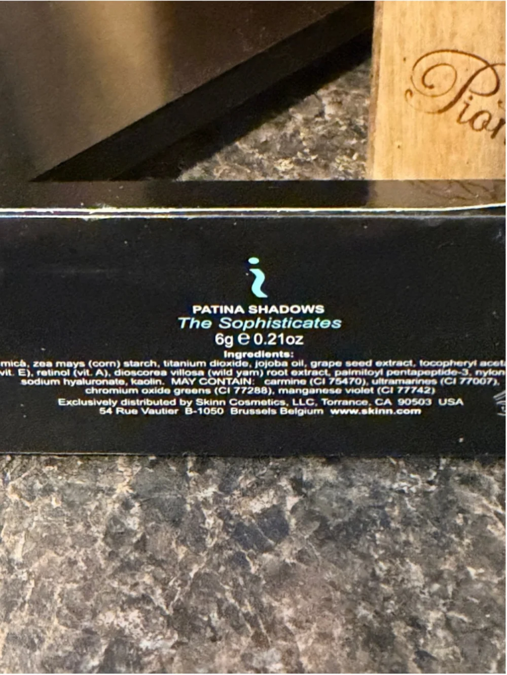 SKINN by Dimitri James 6 Shade Eyeshadow Palette NEW